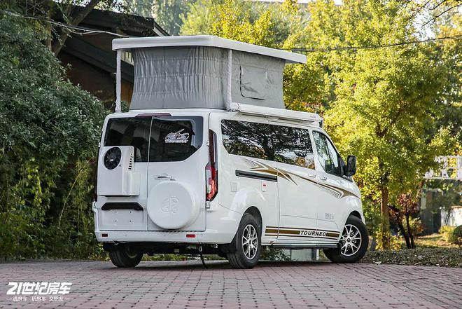 旅居风！实拍齐星星领FT2123K8凯发国际专注升顶房车主打精致(图8)