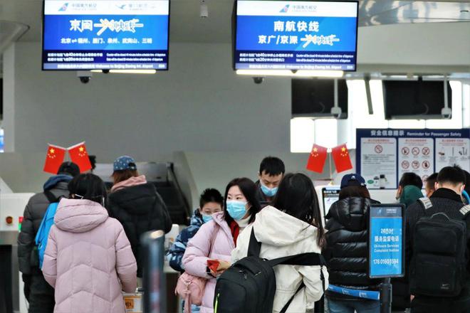 费24小时多少钱长时间呢？附停车攻略凯发k8国际首页登录大兴机场停车场收